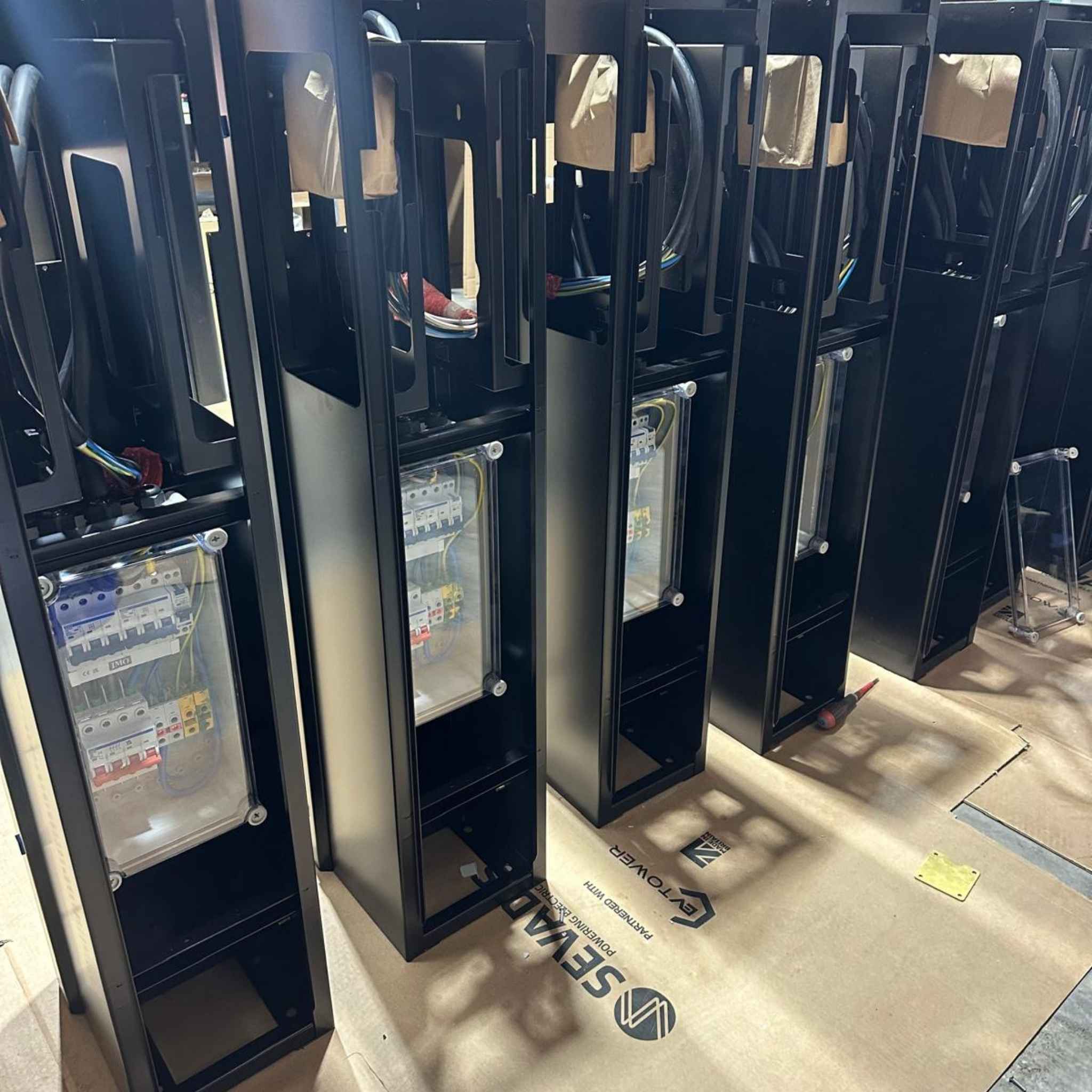 Autel Maxi Charger Dual Pillar